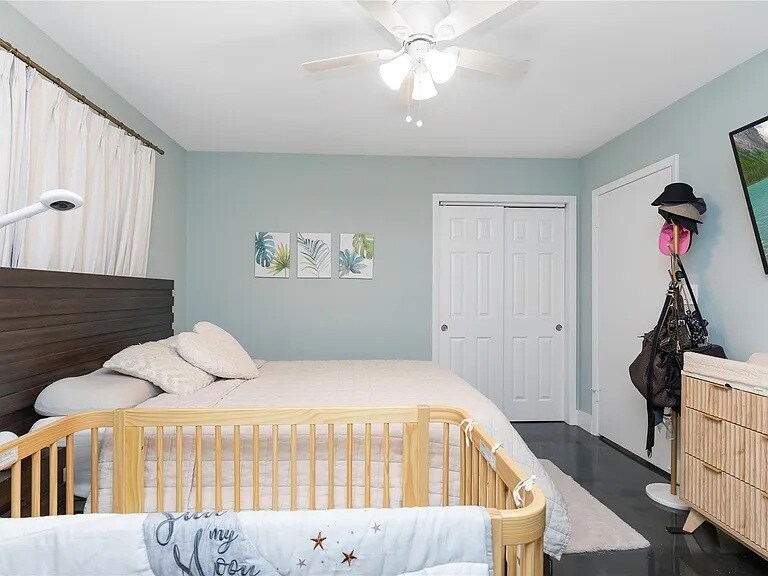 Building Photo - 3461 SW 24th St