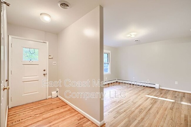Building Photo - 7071 Pindell School Rd