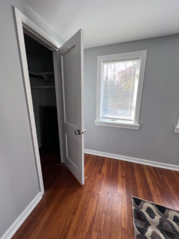 Building Photo - 7069 Belleville Rd