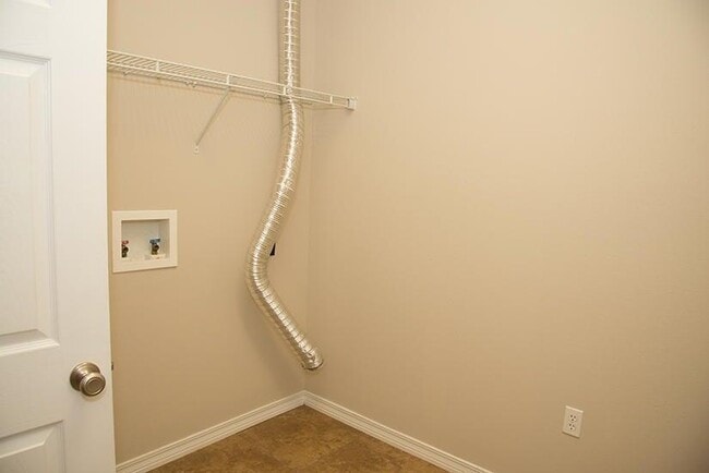 Building Photo - 1514 Bentley Cir