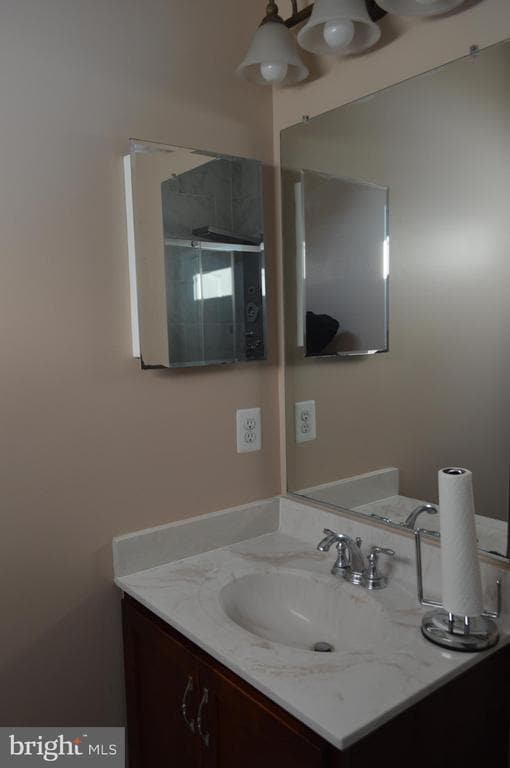 Building Photo - 43308 Barnstead Dr