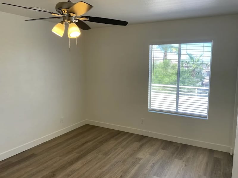 Building Photo - 3320 Twin Bridges Ct