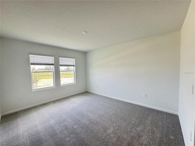 Building Photo - 3318 Armstrong Ave