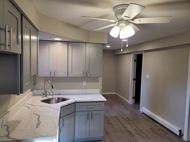 Building Photo - 40 Old Northport Rd