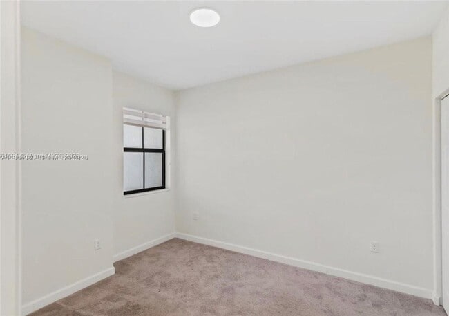 Building Photo - 11091 W 32nd Ln