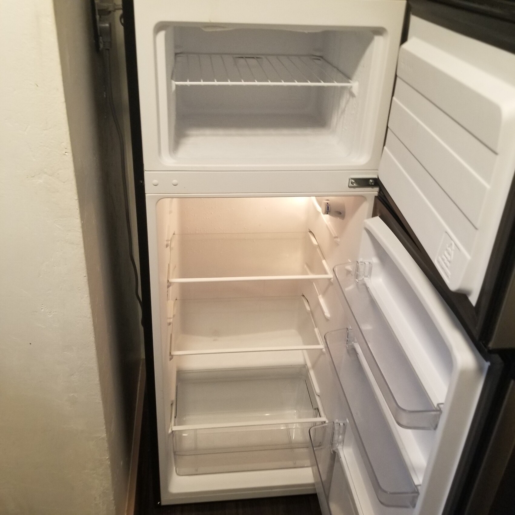 Building Photo - 1952 Madison St