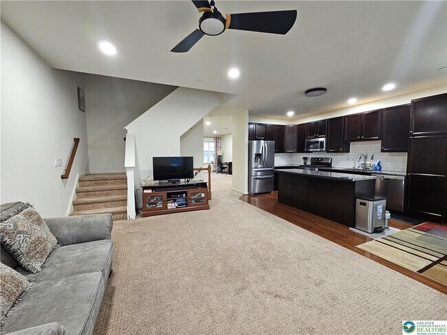 Building Photo - 4613 Woodbrush Way