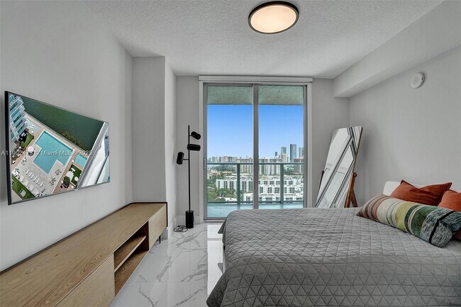 Building Photo - 330 Sunny Isles Blvd