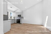 Building Photo - 1608 Greenway Ave
