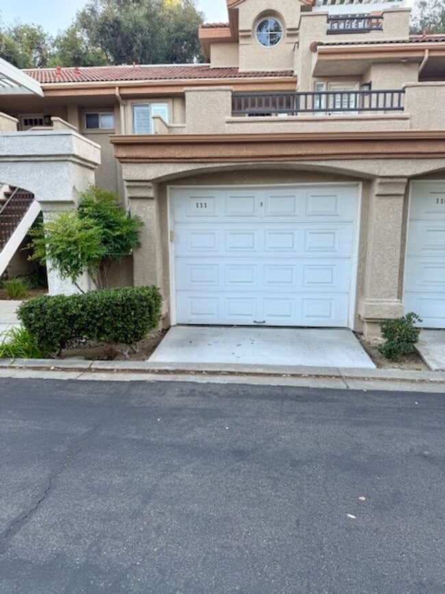 Primary Photo - Beautiful Condo in Gated Community