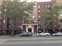 Building Photo - 2520 John F. Kennedy Blvd