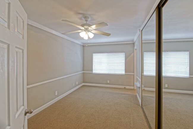 Building Photo - REMODELED, BRIGHT & AIRY, 4BR3BA HOME W/ G...