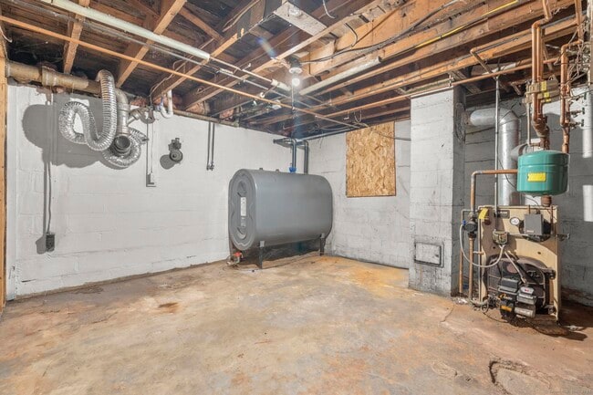 Building Photo - 267 N Washington St