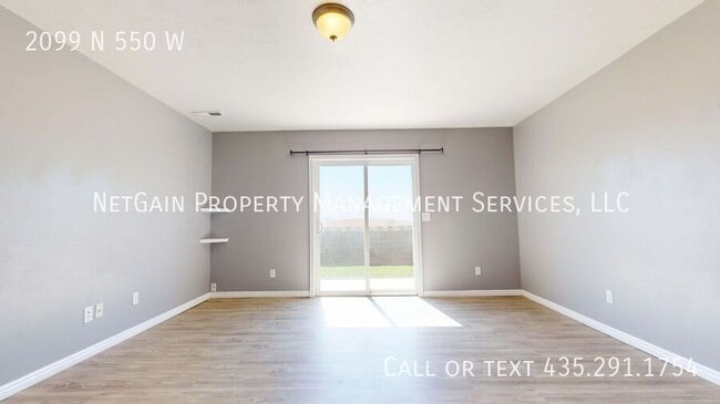 Building Photo - 2099 N 550 W