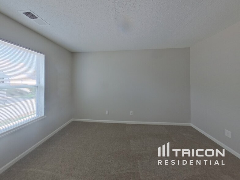 Building Photo - 845 Wickham Ln