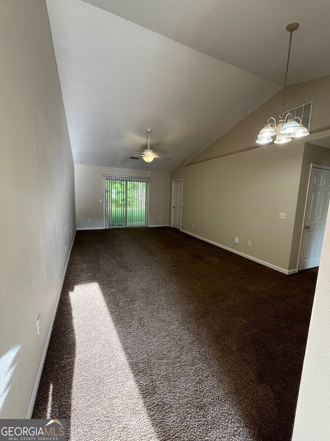 Building Photo - 408 E Lawnwood Ave