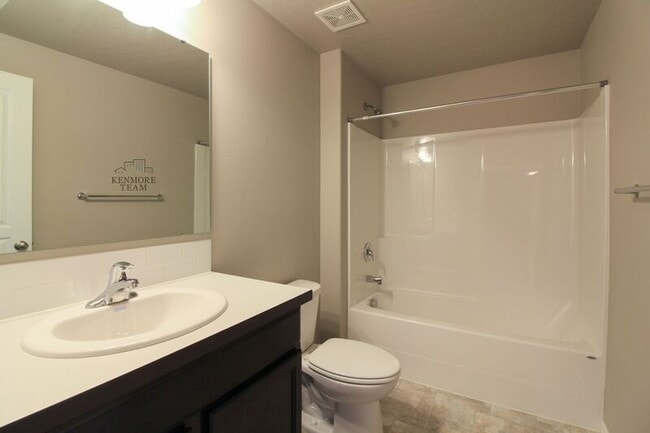 Building Photo - 2955 Cashmere Dr