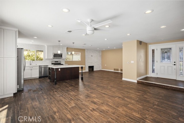 Building Photo - 24841 Mosquero Ln