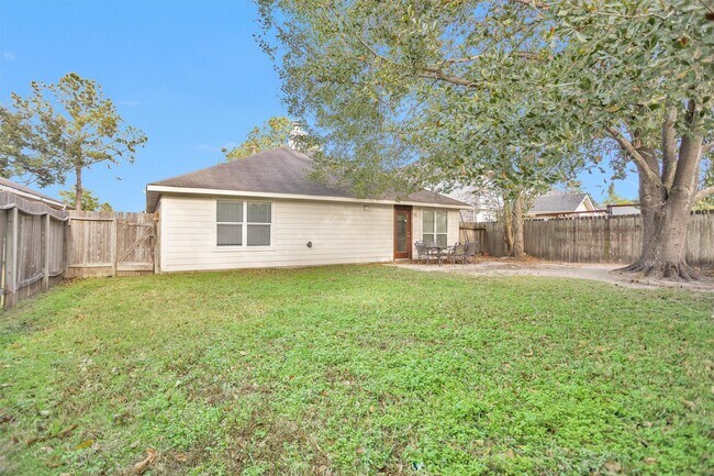 Building Photo - 24711 Laurel Chase Ln