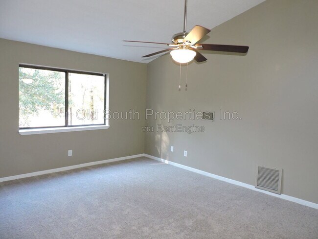 Building Photo - 654 Timber Ridge Rd