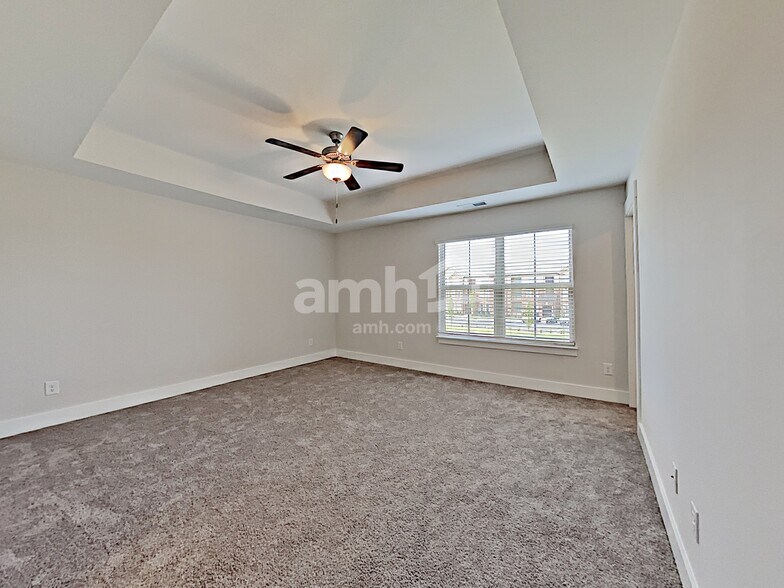 Building Photo - 5133 Jack Byrnes Dr