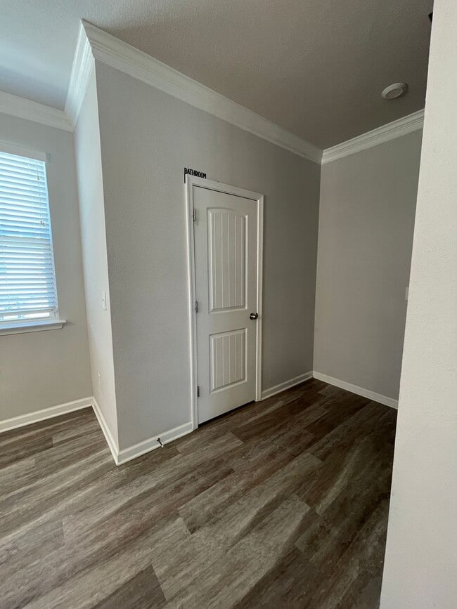Building Photo - Grassfield Meadows