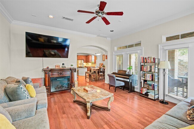Building Photo - 44 Versante Ct