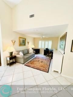 Building Photo - 5758 Royal Lake Cir