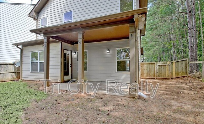 Building Photo - 111 Covington Terrace