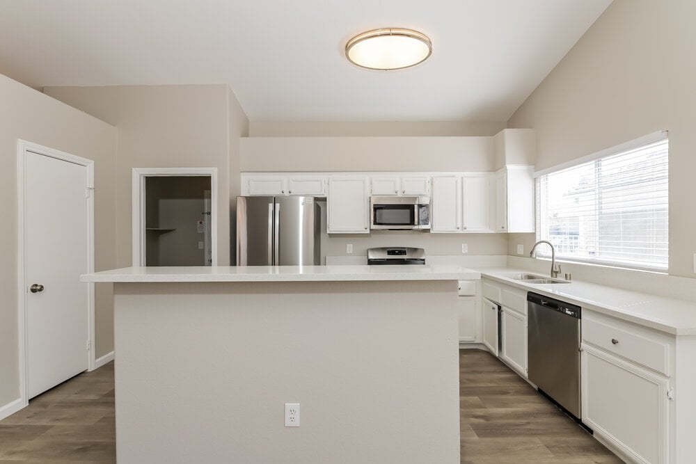 Building Photo - 1108 Adcox Ct