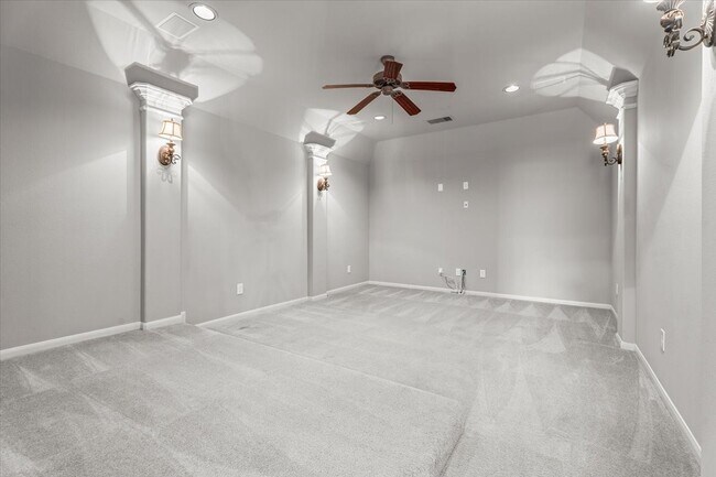 Building Photo - 7 Canyon Wren Dr