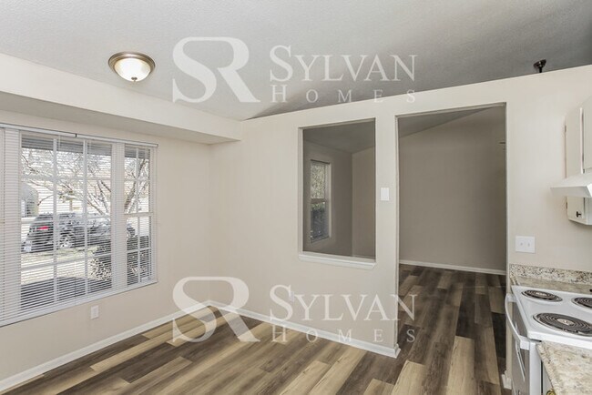 Building Photo - Enjoy living the good life in this 3 bedro...