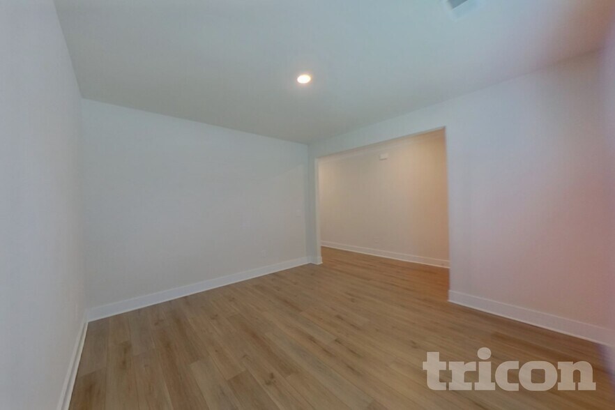 Building Photo - 308 Allenby Ln