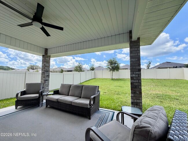 Building Photo - 3085 Laurel Springs Dr