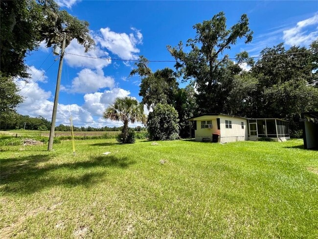 Building Photo - 8035 NE 33rd Ct