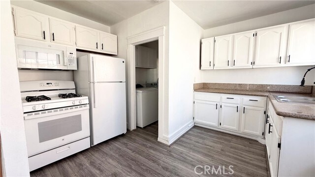 Building Photo - 1209 Spence St