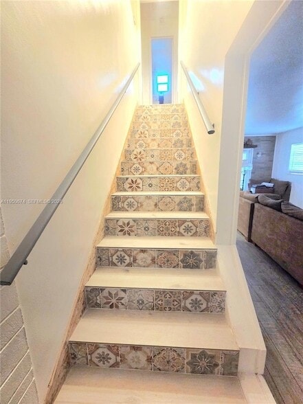 Building Photo - 1990 NE 183rd St