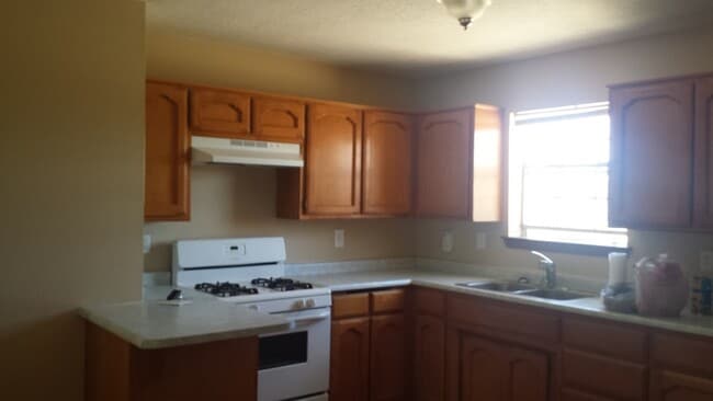 Building Photo - Cute Rio Rancho Rental