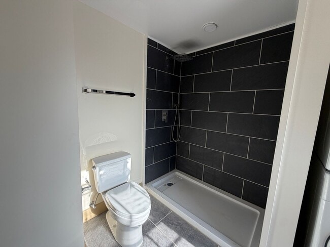 Building Photo - Alesia, LLC