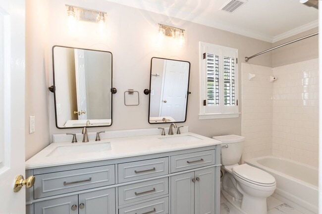 Building Photo - Meticulous Four Bedroom Dream Home!