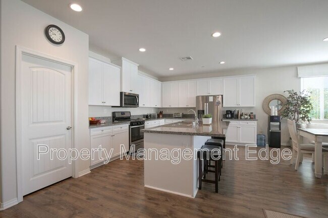 Building Photo - 29513 Vlg Pkwy Lp