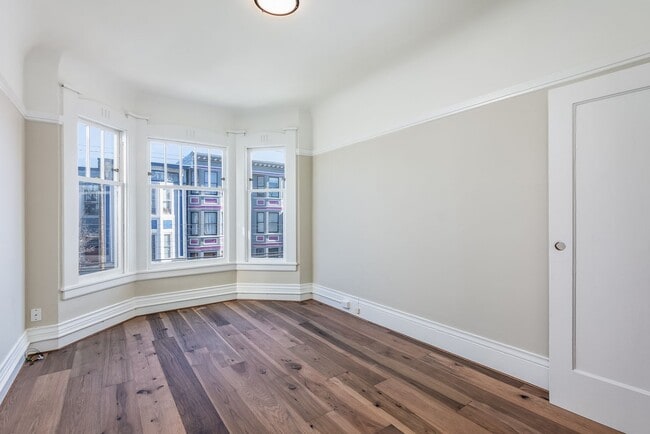 Building Photo - 112-118 Shotwell Street (1016r)