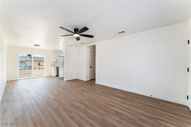 Building Photo - 1648 J St