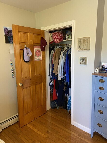 Building Photo - 350 Allston St