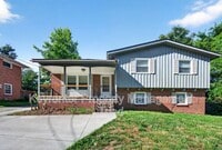 Building Photo - 1821 W Meadowview Rd