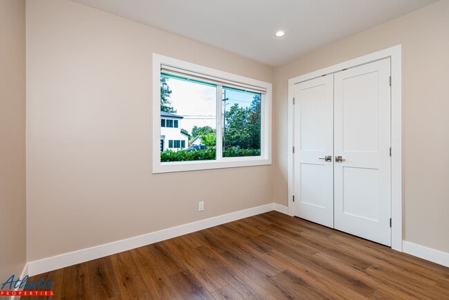 Building Photo - Stunning Home | Completely Remodeled | Des...