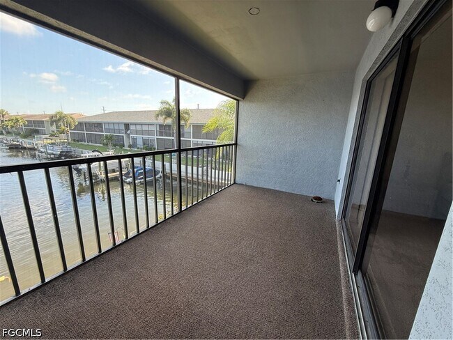 Building Photo - 123 SW 47th Terrace