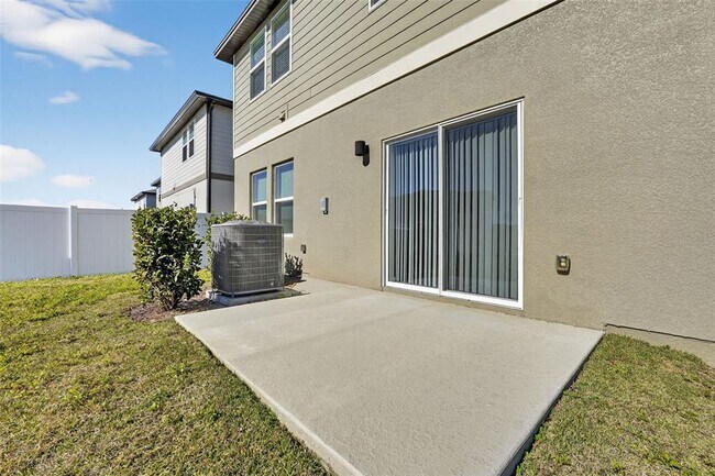 Building Photo - 1691 Bear Mountain Dr