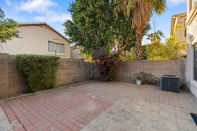 Building Photo - 7223 E Kramer St