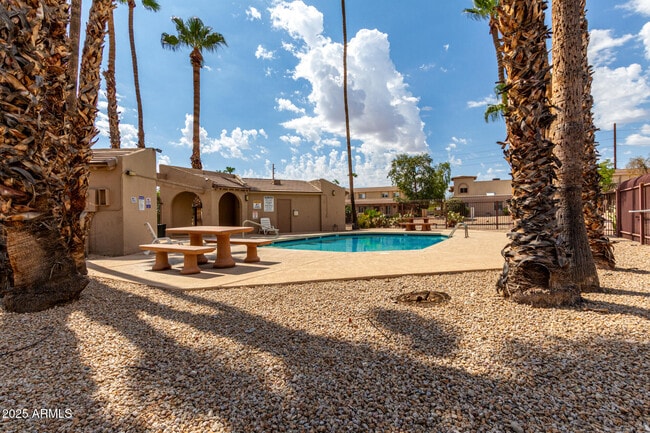 Building Photo - 17014 E CALLE DEL ORO -